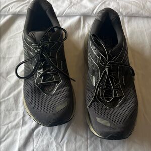Men's Black Running Shoes